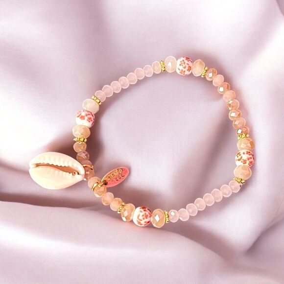 Handmade Pink Crystal Shell Gold Tone Stretch Bracelet NWT - Picture 1 of 2
